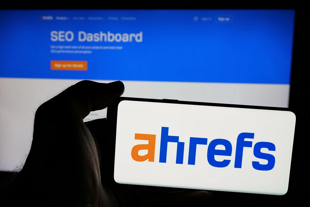 Jak sprawdzić linki konkurencji - Ahrefs